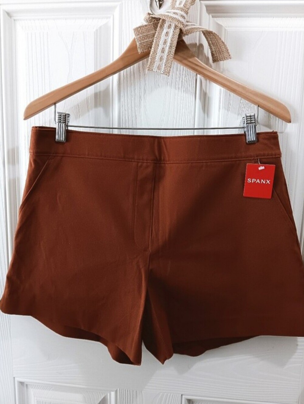 SPANX HIGH RISE WARM BRONZE BROWN ON THE GO SMOOTH FLAT FRONT CHINO SHORTS LARGE